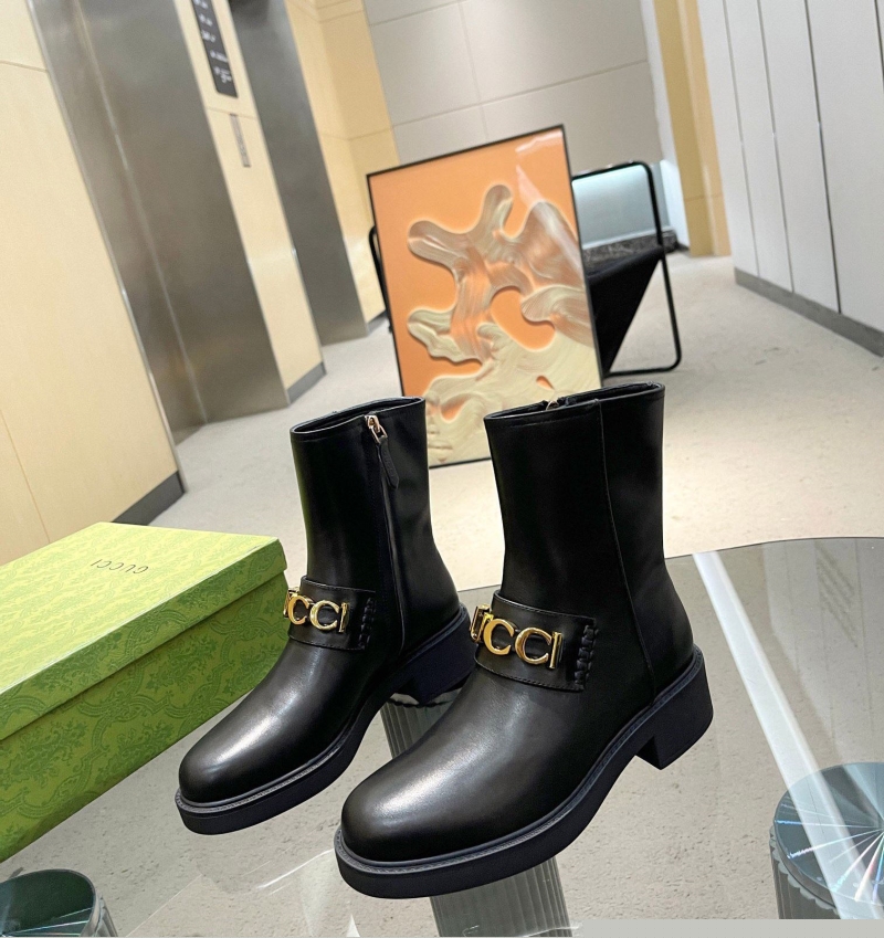 G*u*i boots